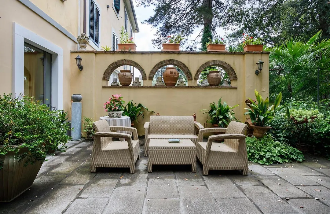 Villa Lombardi-1